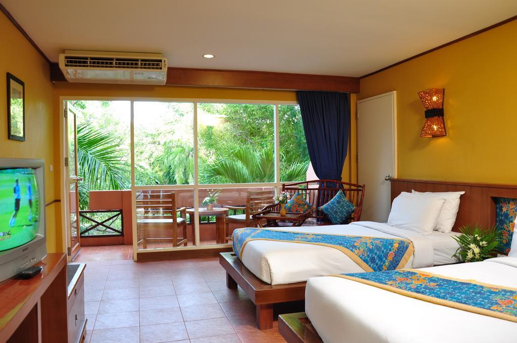 Loma Resort & Spa Pattaya Room photo
